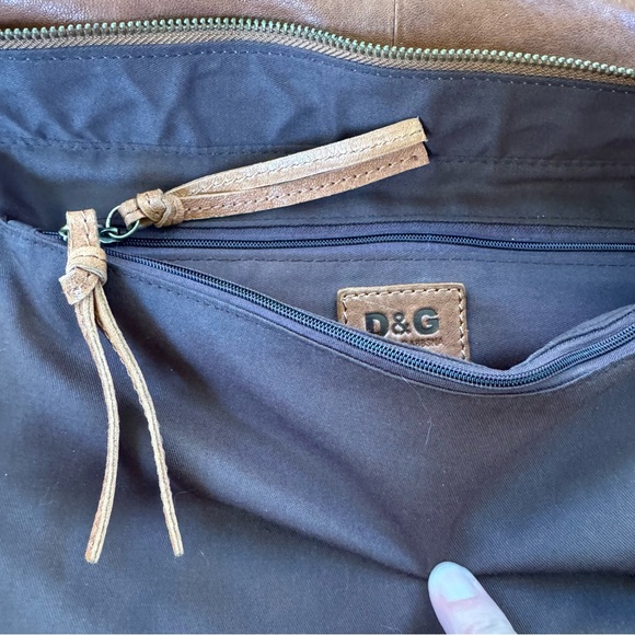 Dolce & Gabbana Large Leather Shoulder Bag with Logo Charms Distressed Brown - Picture 9 of 16